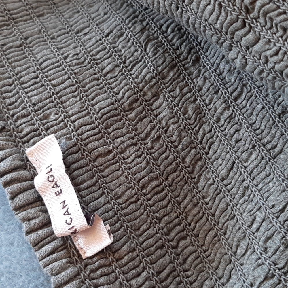 American Eagle Crop Top size Large